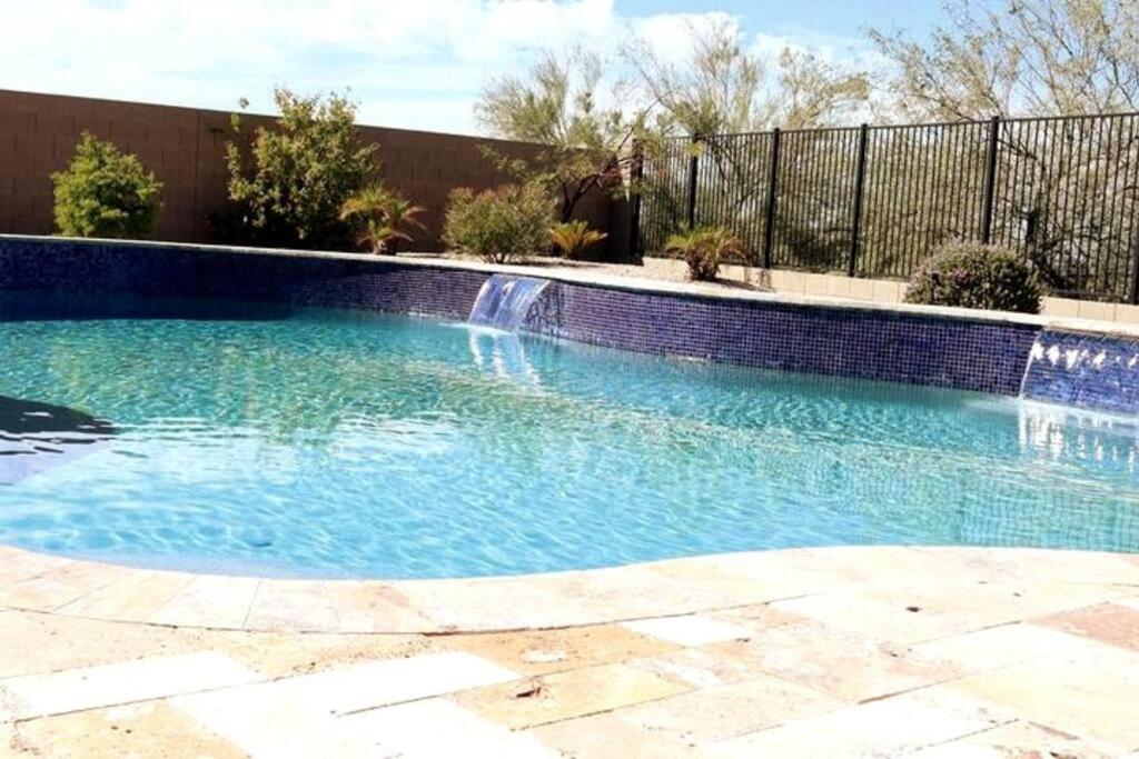 Phoenix Home With Heated Pool, Desert Views & Hot Tub Anthem Экстерьер фото